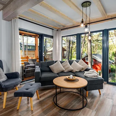 Ferienhaus Wald &amp Meer * Baabe