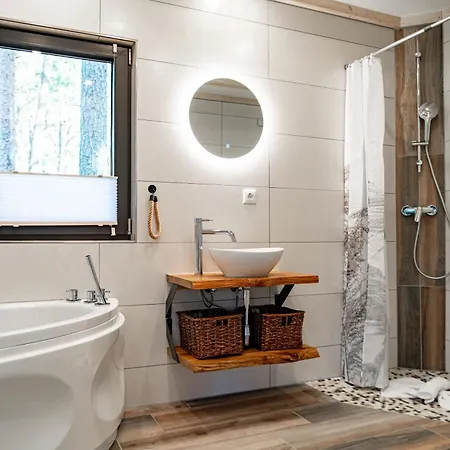 Ferienhaus Wald &amp Meer * Baabe